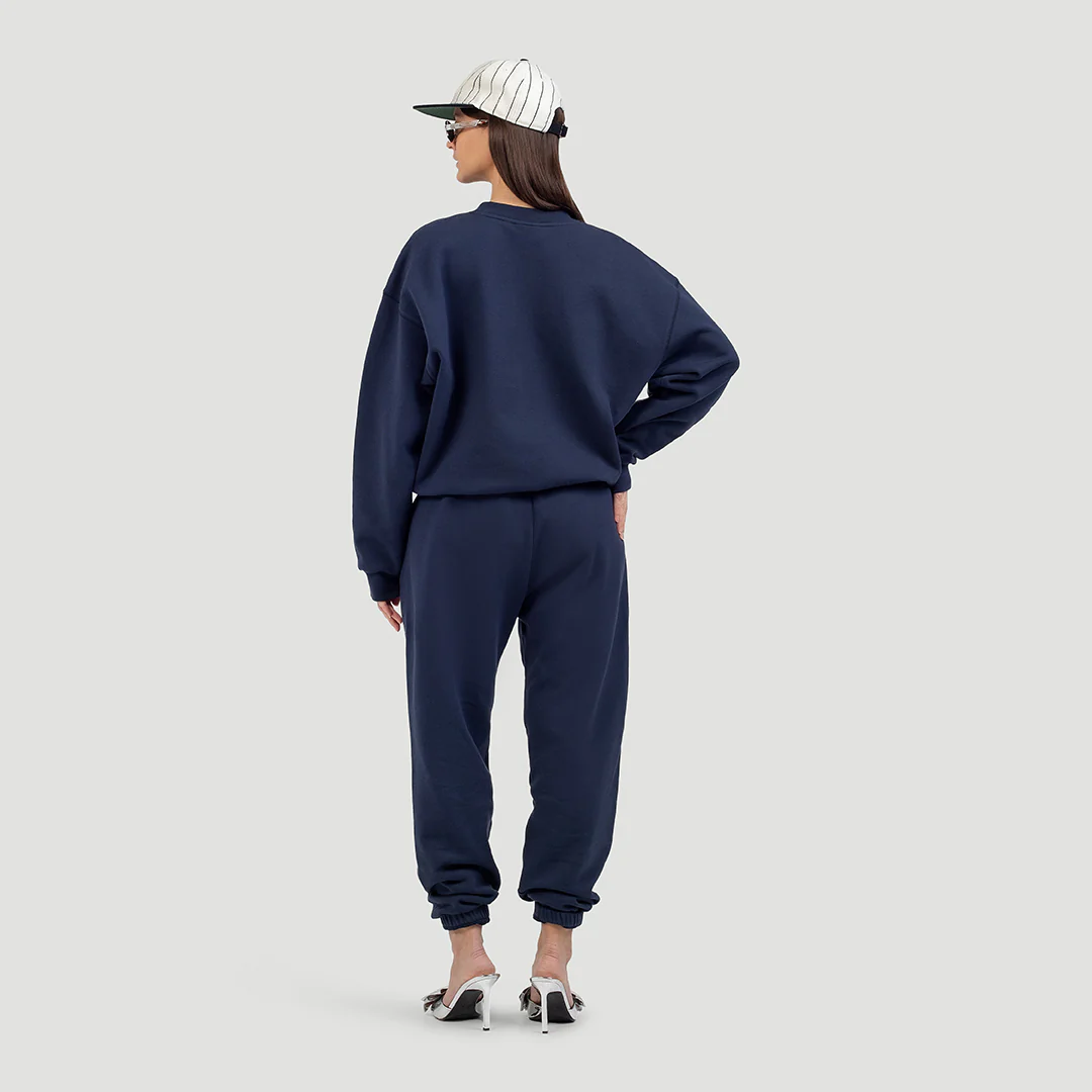 Team Dolly sweater - Image 3