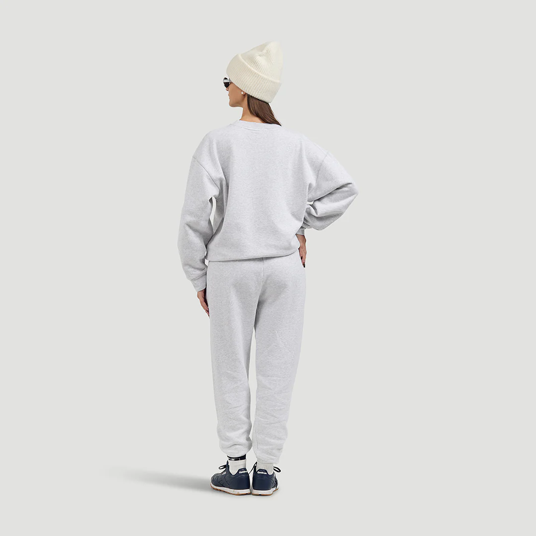 Team Dolly sweater - Image 4